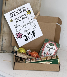 Bedankje juf | Doosje gevuld Aap-Nood-Mies reep