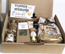 Cadeau voor de verloskundige | Luxe cadeau pakket jij bent goud waard