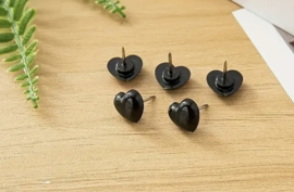 Punaise zwart hart (per 4)