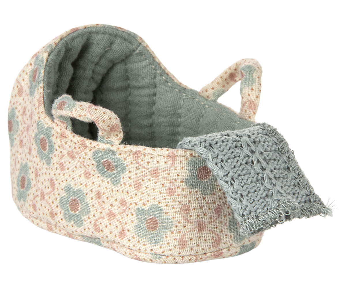 Maileg reiswieg met babynuis