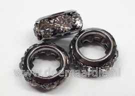 Rondel, gun metal kleur met kristal steentjes, gat 7 mm