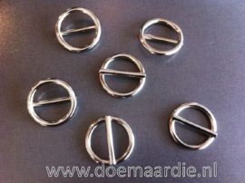 Stegring binnenmaat ong 16 mm. Vanaf 21 cent