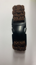 Paracord bracelet, diamond rust