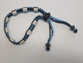 Tekenhalsband licht blauw met zwart,  29 cm