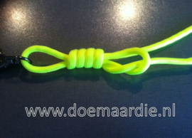 Eenvoudige keycord, sleutelhanger, van paracord maken.