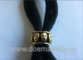 Kraal, ring met skulls, oud goud, gat 8 mm