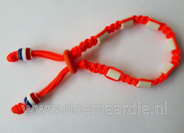 Keramiek teken halsband. Nederland, origineel paracord type 1