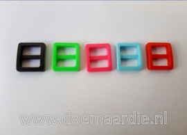 Schuifgesp, zwart, rood, blauw, roze groen. 10 mm, per 10