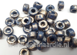 Grieks keramiek, Dark blue gold spot, gat ong 4,0 mm