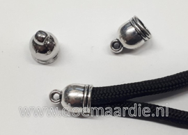 Metalen koord eind met oogje, 6 mm, per 8