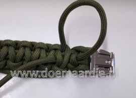 Het maken van een armband met de cobra (weitas) knoop