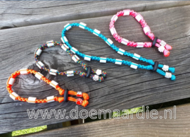 Pootje bedel, rood, gat 5 mm