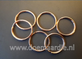 Sleutelhanger ring, rose gold. Binnenmaat 26 mm