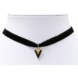 Choker. zonder hanger, lengte 16 cm, totaal 32 cm