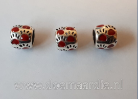 Pootjes, gekleurd, ronde vorm. Rood, gat 5,8 mm