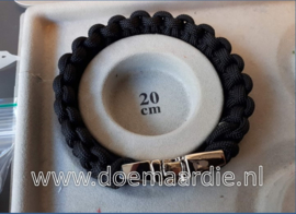 Paracord bracelet zwart, maat 18.