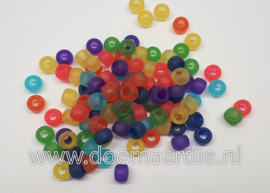 Kraaltjes, satin, mix. Per ong 50, gat 4 mm