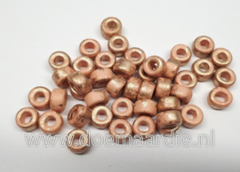 Grieks keramiek, Peach pink gold spot, gat ong 4,0 mm