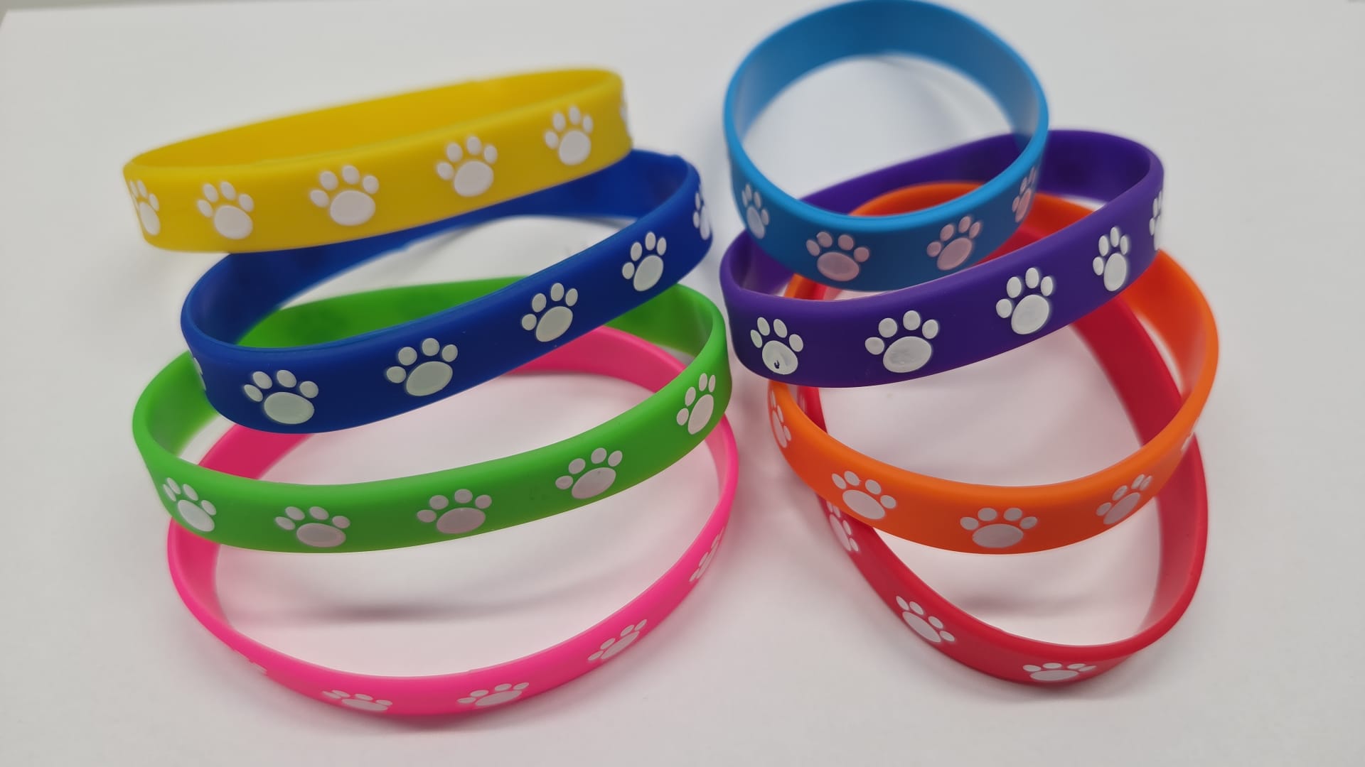 Siliconen armband met pootje, diverse kleuren