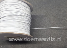 Spoeltje elastiek koord, 1 mm wit. ong 91 meter