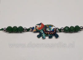 Verstelbaar armbandje met een olifant, donker groen