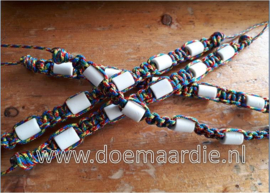 Rust en balans, keramiek armbanden. autisme awareness. 15 tot 18 cm, origineel paracord type 1