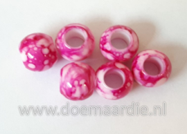 Kraal, verschillende tinten fuchsia roze. Per ong 20, gat 6 mm