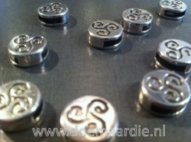 Triskele – Triskelion, schuifkraal