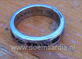 Ring, always by my side met pootjes en hartje