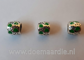 Pootjes, gekleurd, ronde vorm. Groen, gat 5,8 mm