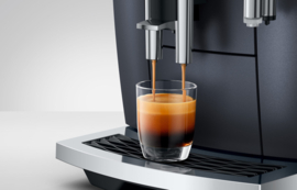 JURA E8 Cosmic Black (ED)