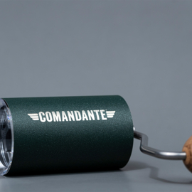 Comandante C40 MK4 Nitro Blade Racing Green