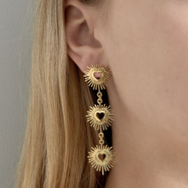 STATEMENT OORBELLEN DRIE HARTJES - GOLD PLATED