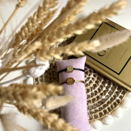 ARMBAND SMILEY ZWART - GOLD PLATED