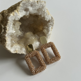 STATEMENT OORBELLEN BEIGE - GOLD PLATED