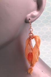 Oorbellen met cognac Silk en oranje Jade 0270