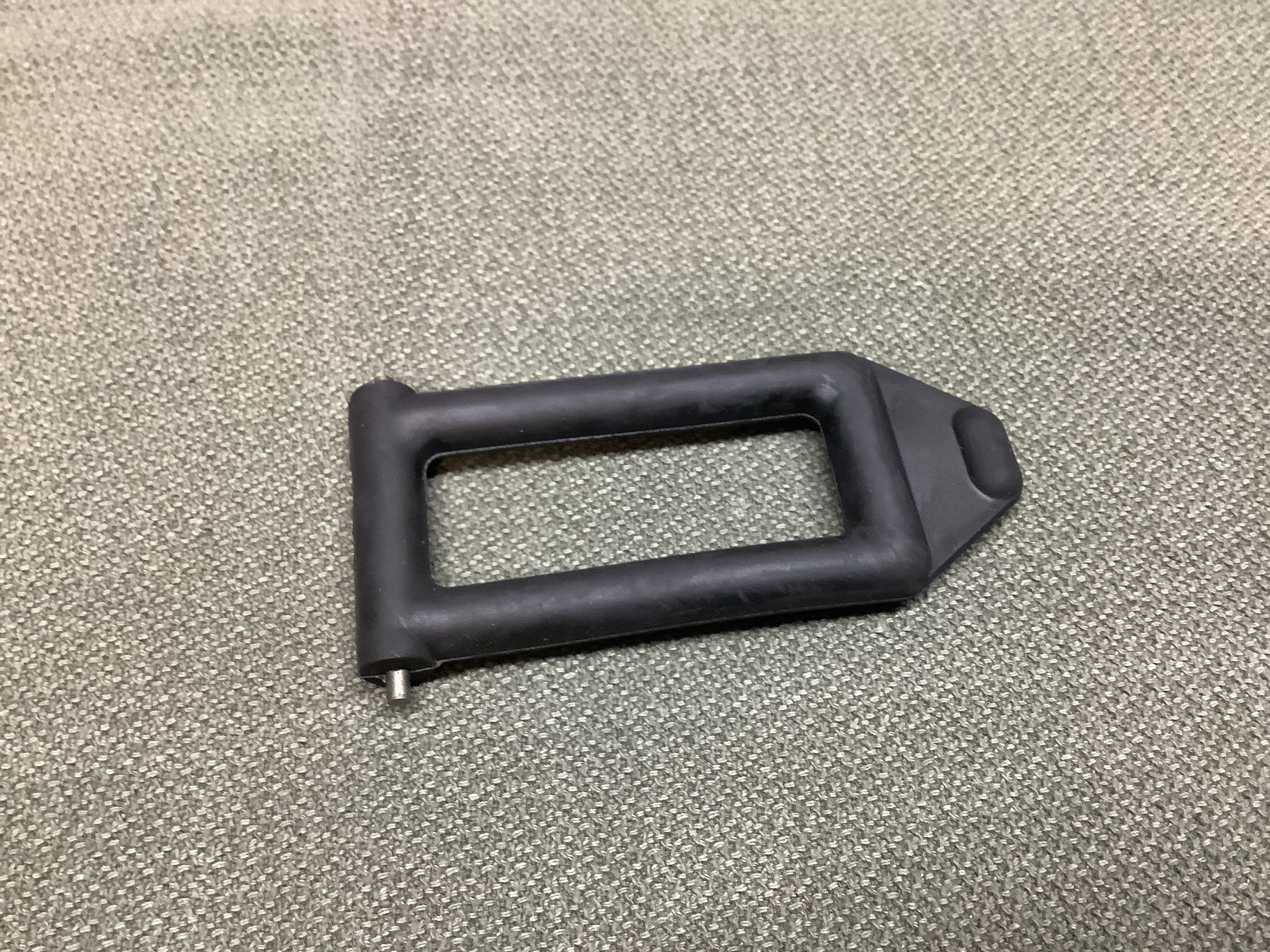 Trekband, rubber vergrendeling benzinetank V50 Nato, e.a.