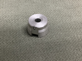 BUS, AFSTAND, VEERPOOT (USED)