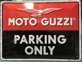 Moto Guzzi, Blikken bord 'Parking Only', 15 x 20 cm