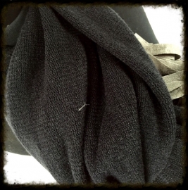 Warme sjaal met franjes kleur Zwart