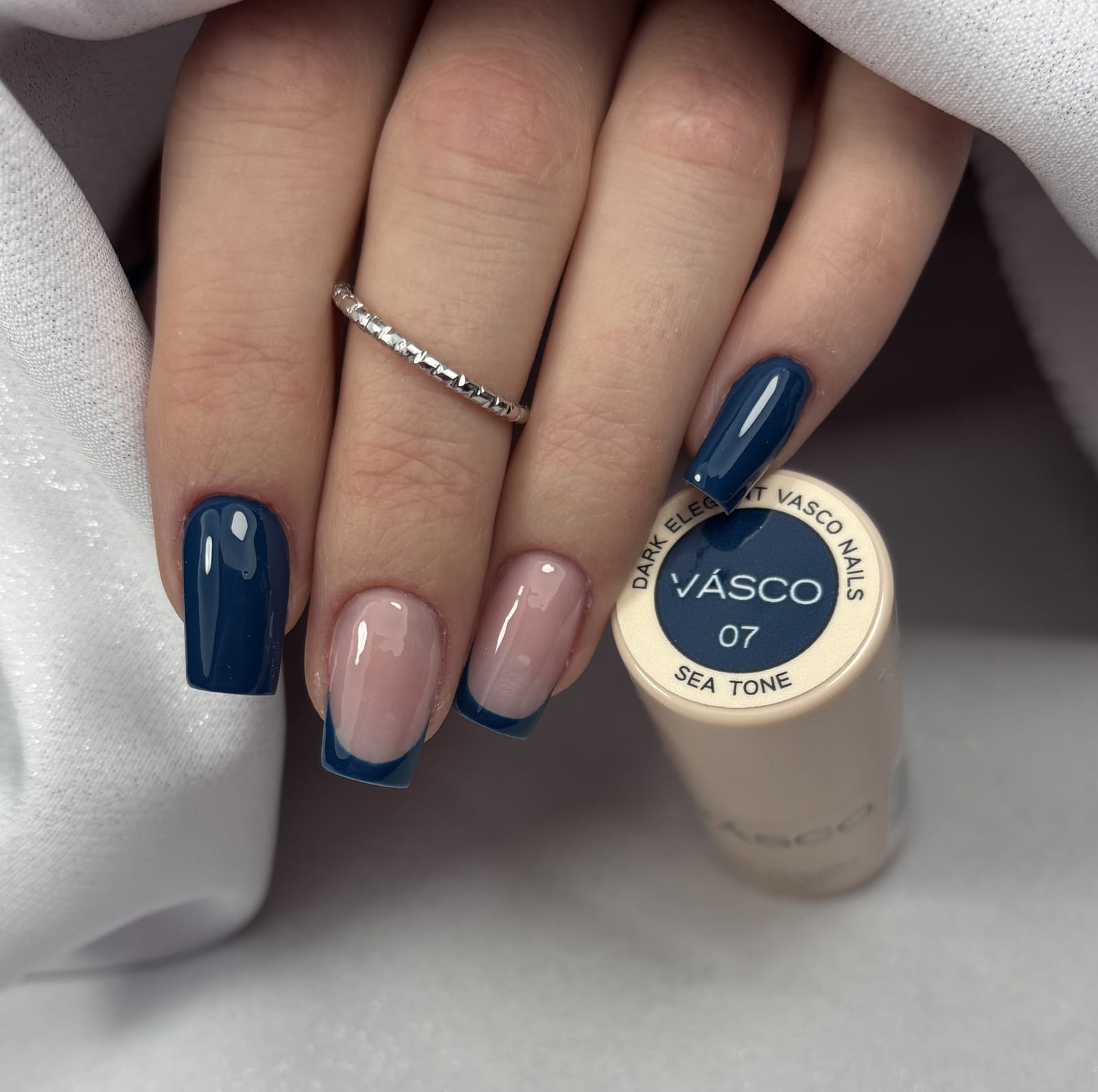 Vasco Gelpolish Dark Elegant TPO Free Sea Tone nr. 07 - 7ml