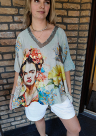 Zomerse Lurex Top met Frida Kahlo en gouden accenten en pailletten