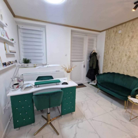 LS Beauty Manicure Tafel Met Afzuiging - Wit/Groen Met Strass Steentjes