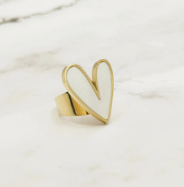 Ring Met Groot Wit Hart