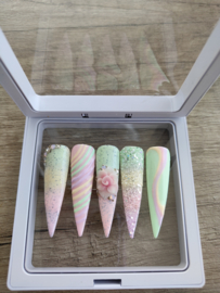 Ice Cream Press On Set