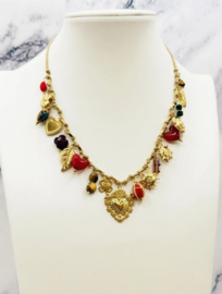 Ketting met bedels en koord