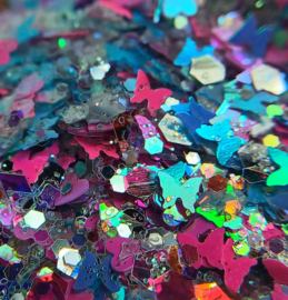 16 - Heartbreak Wow Glitter 15g