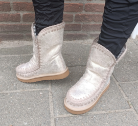 Winter boots goud