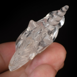 Eenhoorn van bergkristal (ongeveer 5 cm)