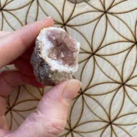 Pink Amethist (Roze amethist) 16